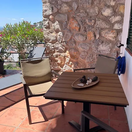 Islas Medas Apartment *