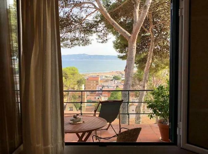 Lägenhet Islas Medas Wifi Y Parking Gratis