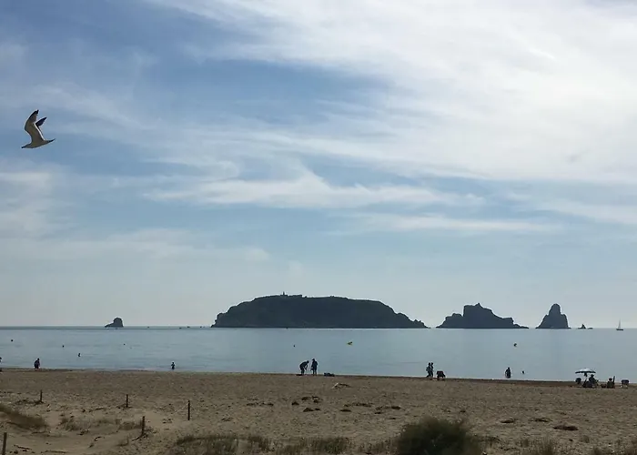 Islas Medas Wifi Y Parking Gratis Lägenhet *